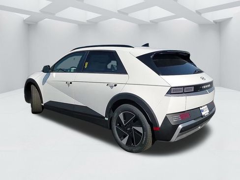 New 2025 Hyundai Ioniq 5 SEL image 7
