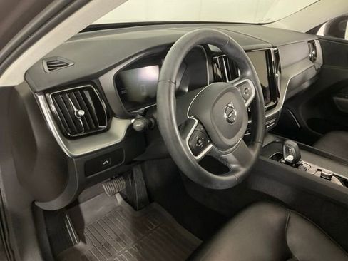 Certified 2023 Volvo XC60 B5 Core w/ Climate Package image 19