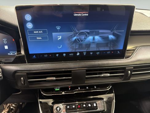 Used 2023 Lincoln Corsair FWD w/ Equipment Group 101A image 19