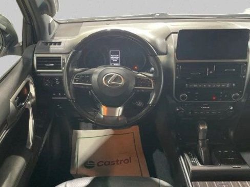 Used 2023 Lexus GX 460 Luxury w/ Accessory Package AWD/4WD image 15