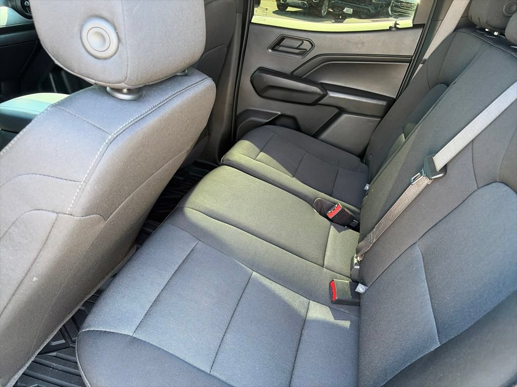 Used 2024 Chevrolet Colorado Trail Boss w/ Technology Package AWD/4WD image 11