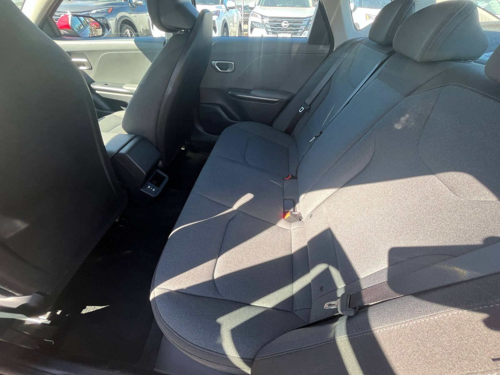 Used 2025 Kia K4 FWD image 26