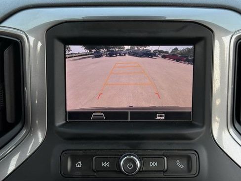 Used 2023 Chevrolet Silverado 1500 Custom AWD/4WD image 16