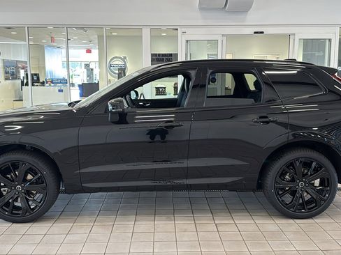 New 2026 Volvo XC60 B5 Ultra w/ Climate Package AWD/4WD image 8