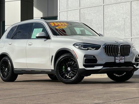 Used 2020 BMW X5 xDrive40i w/ Premium Package image 2