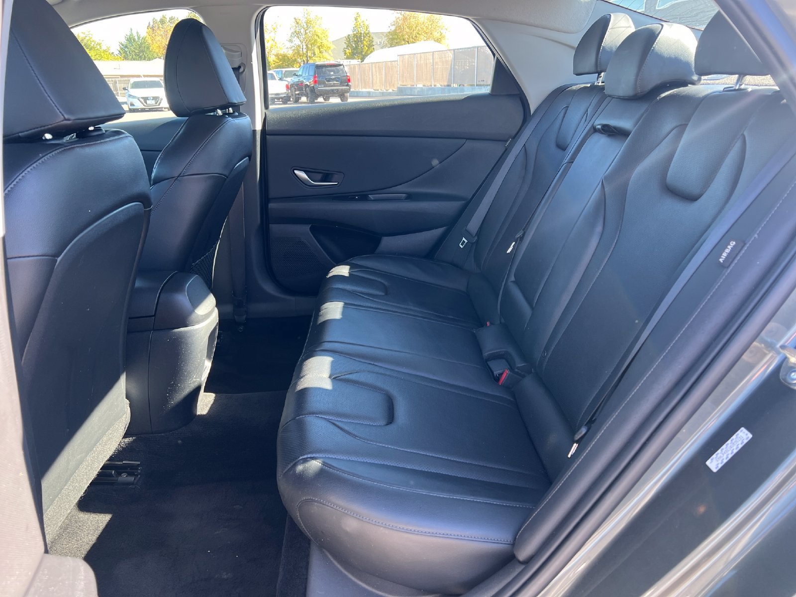 Certified 2024 Hyundai Elantra Limited FWD image 23