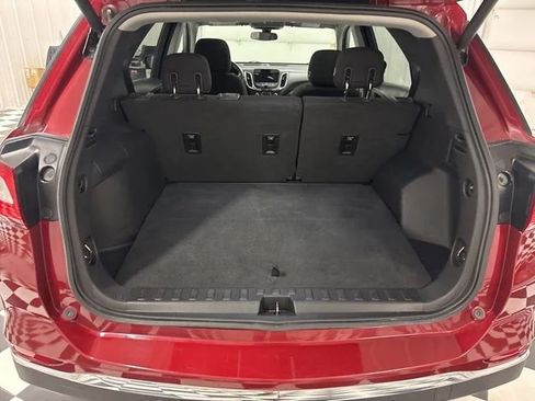 Used 2018 Chevrolet Equinox LT w/ Sun & Infotainment Package AWD/4WD image 30