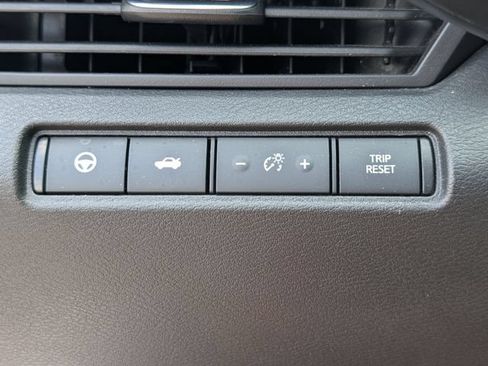 Used 2023 Nissan Altima 2.5 SV w/ SV Premium Package FWD image 21