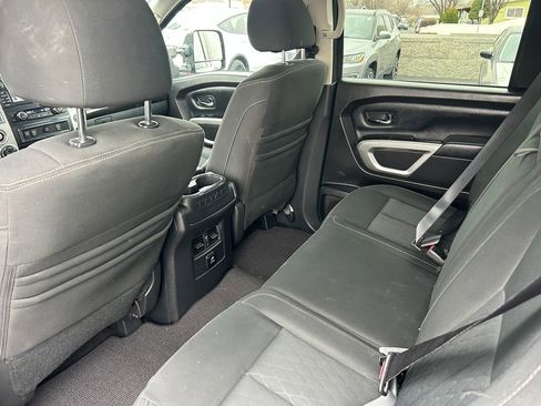 Used 2017 Nissan Titan SV image 26