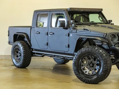 Used 2025 Jeep Gladiator Sport AWD/4WD image 37