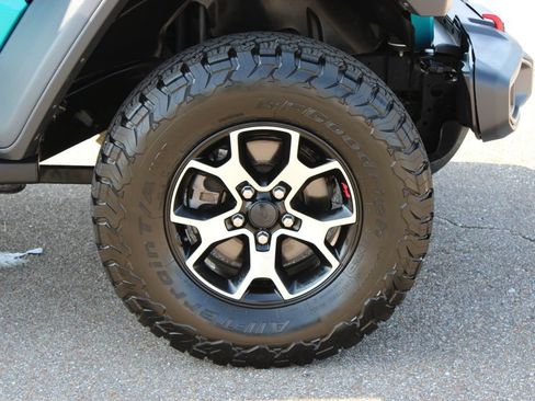 Used 2020 Jeep Wrangler Rubicon AWD/4WD image 5