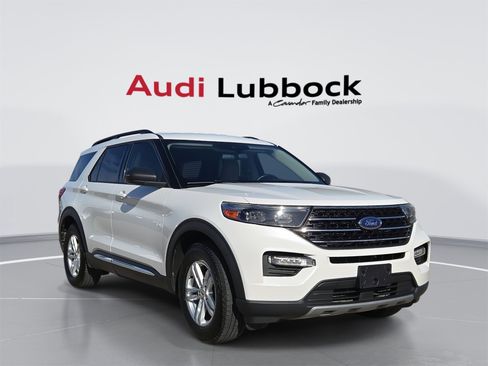 Used 2020 Ford Explorer XLT w/ Equipment Group 202A image 1