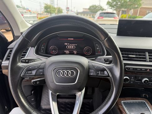 Used 2017 Audi Q7 3.0T Premium Plus AWD/4WD image 25