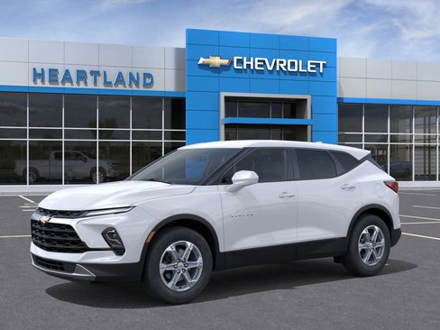 New 2026 Chevrolet Blazer LT w/ LPO, Floor Liner Package AWD/4WD image 48