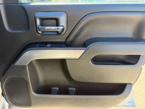 Used 2018 Chevrolet Silverado 1500 LT w/ All Star Edition image 15