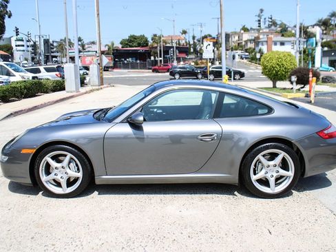 Used 2008 Porsche 911 Carrera 4 AWD/4WD image 2