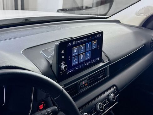Used 2025 Honda Pilot Elite image 11