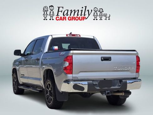 Used 2021 Toyota Tundra SR5 w/ SR5 Leather Package RWD image 3