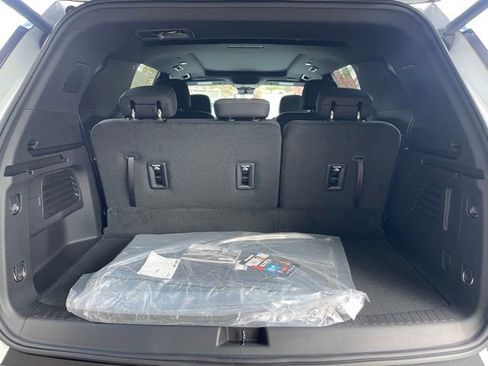 New 2026 Chevrolet Traverse LT w/ Sun and Wheel Package image 25