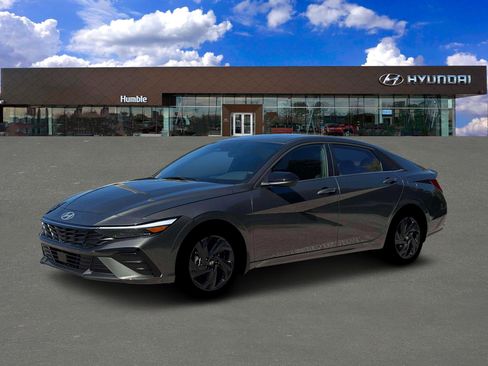 New 2026 Hyundai Elantra SEL Sport Premium FWD image 2
