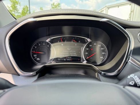 Used 2025 Chevrolet Blazer LT AWD/4WD image 13