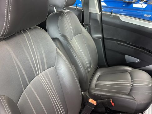 Used 2014 Chevrolet Spark LT FWD image 11