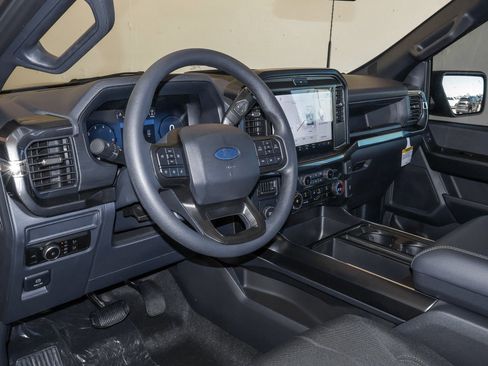 New 2026 Ford F150 STX w/ Equipment Group 200A RWD image 23