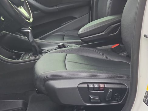 Used 2018 BMW X1 xDrive28i w/ Convenience Package image 32