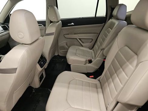 Used 2023 Volkswagen Atlas SEL Premium AWD/4WD image 31