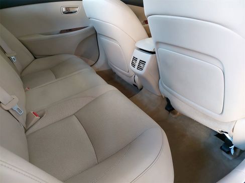 Used 2011 Lexus ES 350 image 11