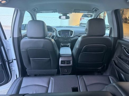 Used 2024 GMC Terrain SLT AWD/4WD image 20