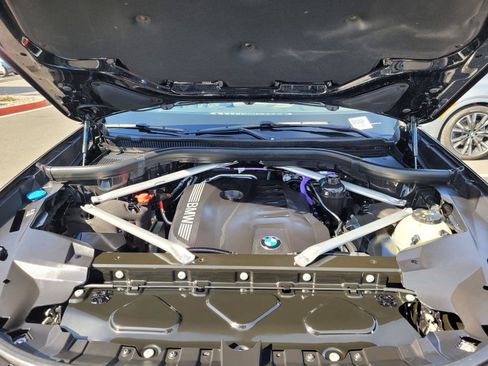 Certified 2024 BMW X7 xDrive40i image 36