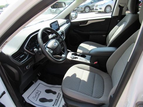 Used 2022 Ford Escape SE w/ Convenience Package AWD/4WD image 8