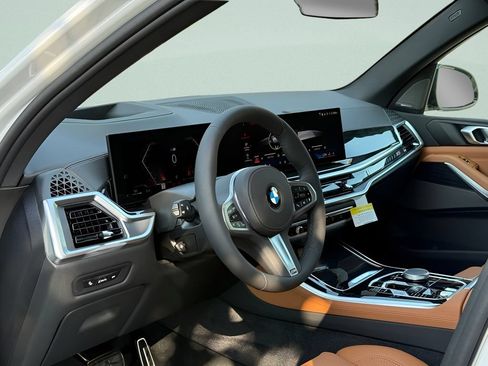 New 2026 BMW X5 sDrive40i w/ M Sport Package RWD image 9