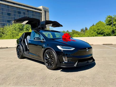 Used 2019 Tesla Model X 100D AWD/4WD image 6