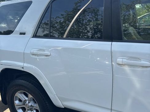 Used 2019 Toyota 4Runner SR5 Premium AWD/4WD image 5