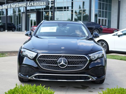 New 2025 Mercedes-Benz E 450 4MATIC All-Terrain Wagon image 2
