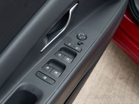 Certified 2022 Hyundai Elantra SEL w/ Cargo Package image 20