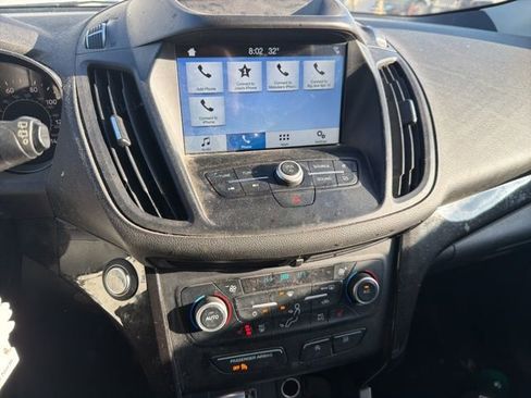 Used 2019 Ford Escape SEL image 20