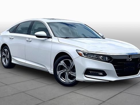 Used 2020 Honda Accord EX image 2