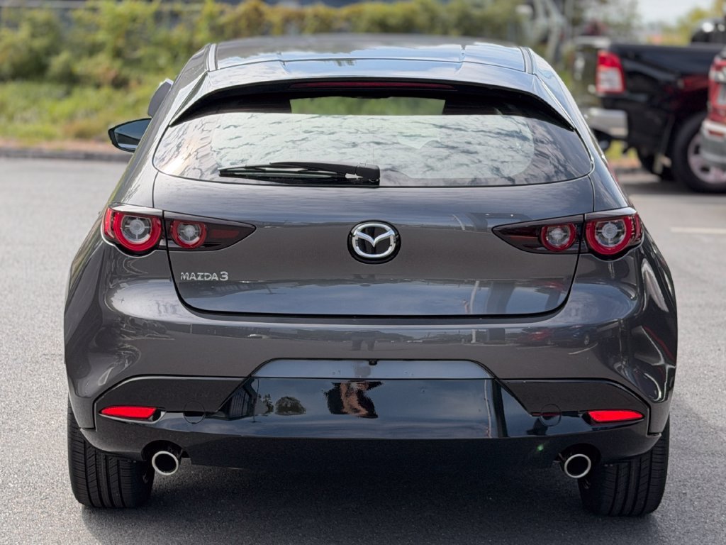 New 2026 MAZDA MAZDA3 s Sport FWD image 4