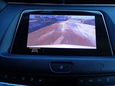 Used 2019 Cadillac XT4 Premium Luxury image 18