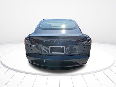 Used 2023 Tesla Model 3 Performance image 5
