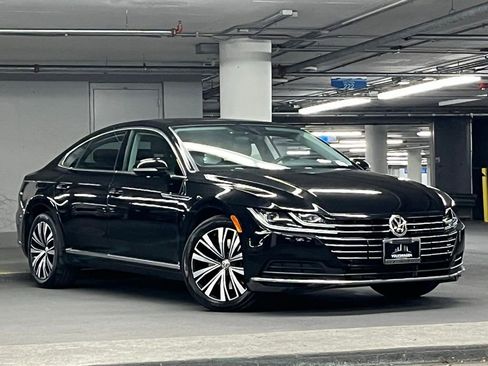 Used 2019 Volkswagen Arteon SEL FWD image 2