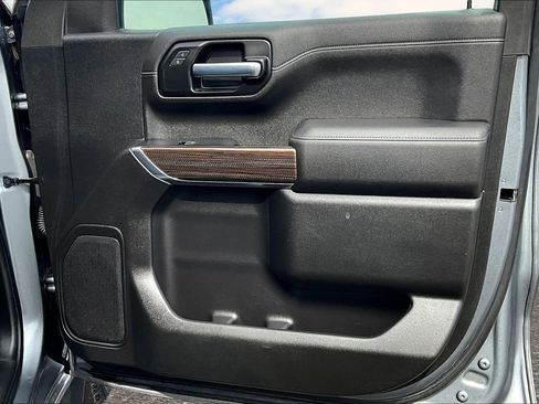 Used 2021 Chevrolet Silverado 1500 LT image 20