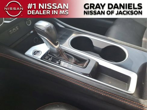 Used 2023 Nissan Altima 2.5 SR FWD image 19