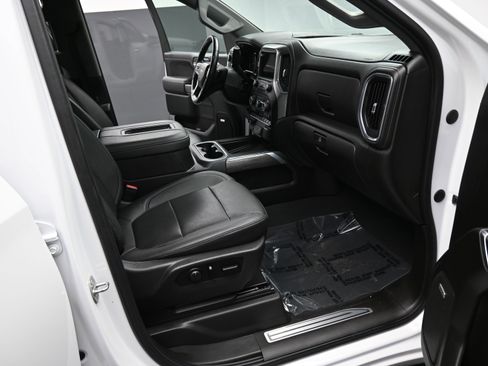 Used 2021 Chevrolet Silverado 1500 LTZ w/ LTZ Premium Package image 20