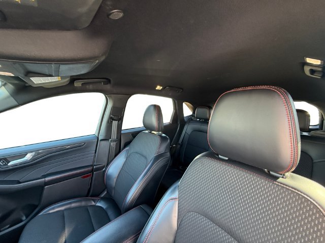 Used 2025 Ford Escape ST-Line FWD image 25