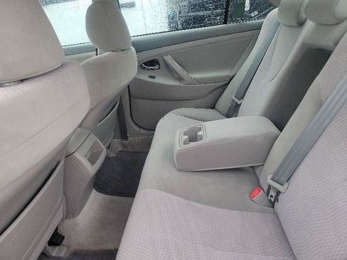 Used 2011 Toyota Camry LE w/ LE Extra-Value Pkg FWD image 13