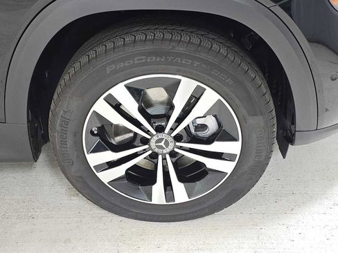 Certified 2025 Mercedes-Benz GLB 250 4MATIC image 9